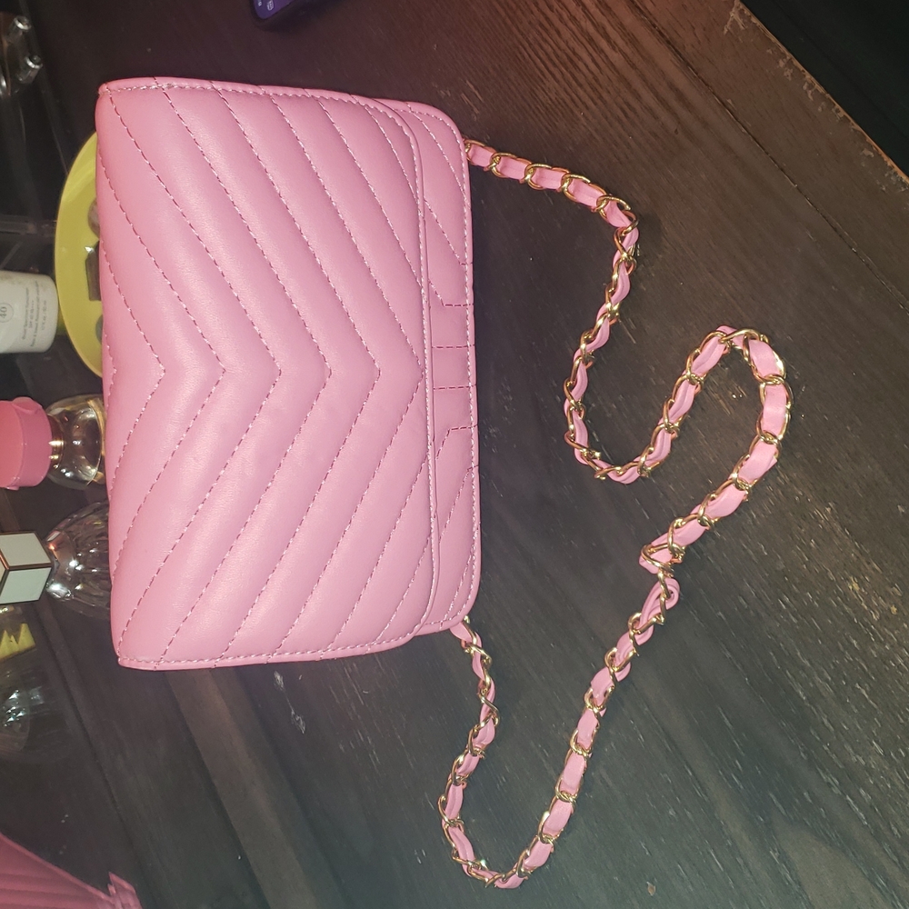 Forever 21 crossbody pink bag